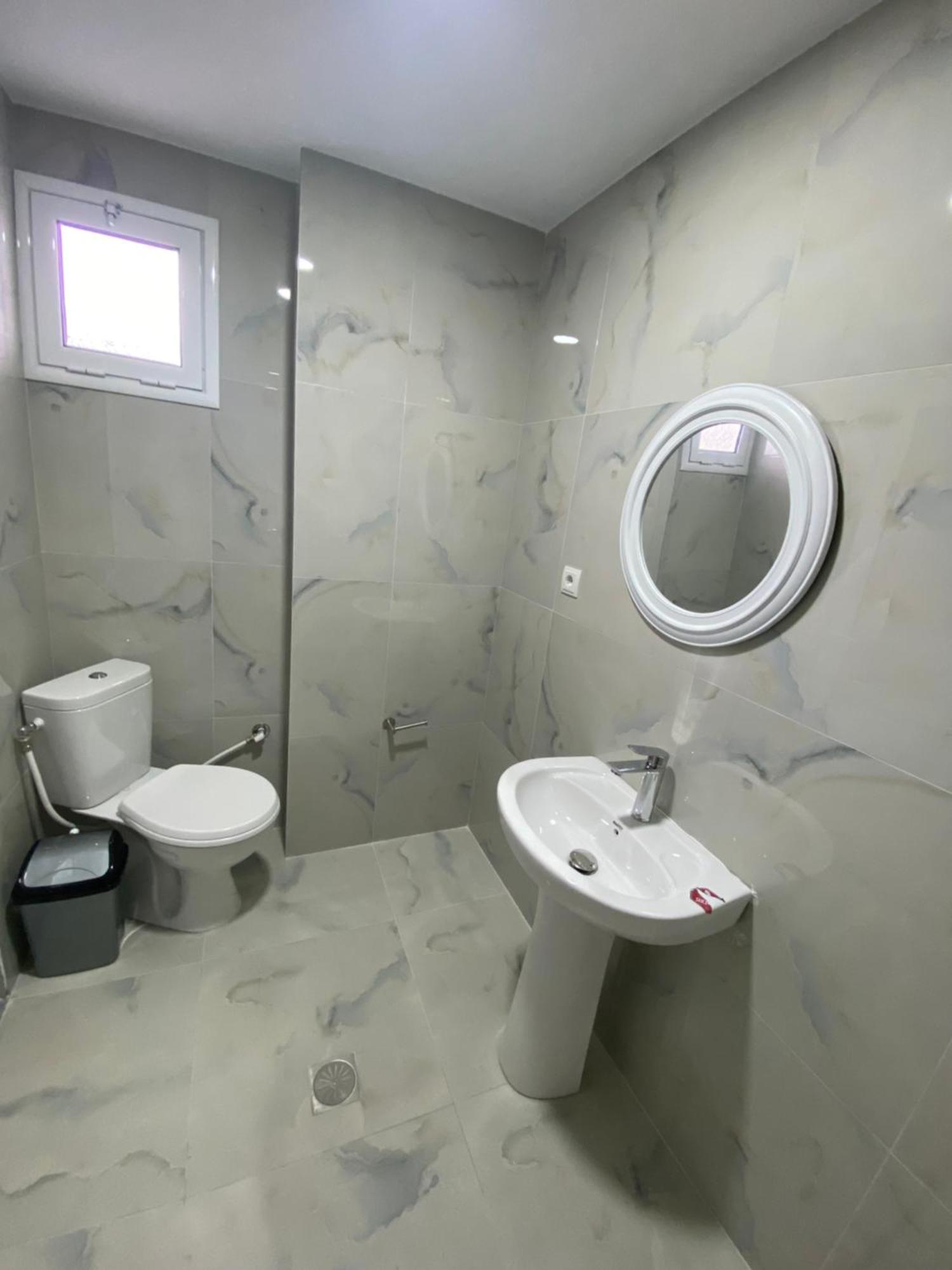 Eleni'S Holiday Rooms Химара Экстерьер фото